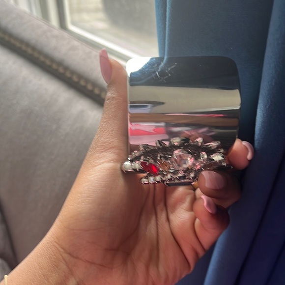 Swarovski Shourouk cuff bracelet limited edition - Picture 4 of 4